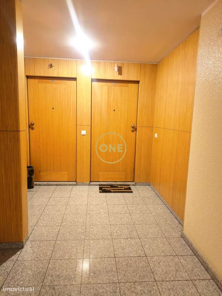 Apartamento T3 em Gueifães, com 120,28 m2 de área útil e 152,53 m2 de-26