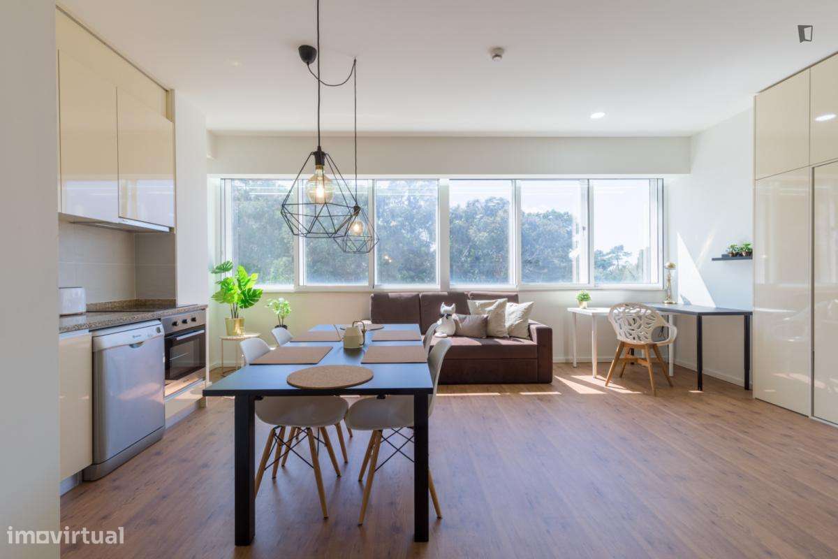 Estúdio - localizado em Ramalde Porto - Grande imagem: 4/10