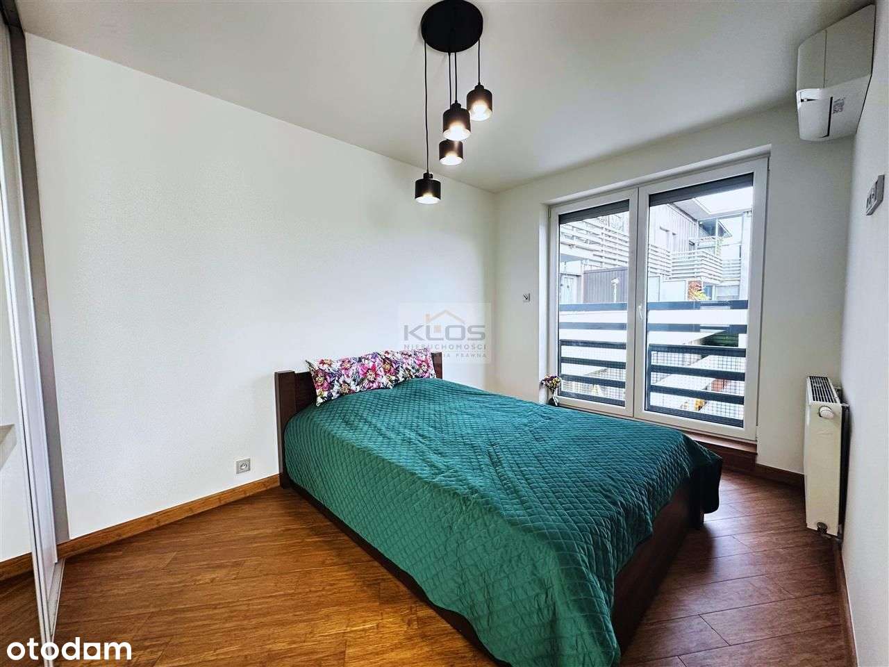 Nowoczesne 2 pokoje z dużym balkonem-5