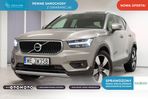 Volvo XC 40 T3 Momentum Pro - 2