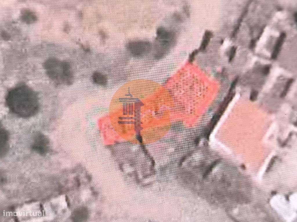 MORADIA DE ALDEIA EM RUINA - COM LOGADOURO - MONTE DOS MATOS - CAST... - Grande imagem: 2/32