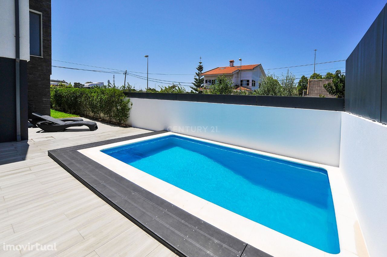 Moradia, 180 m², Barcarena