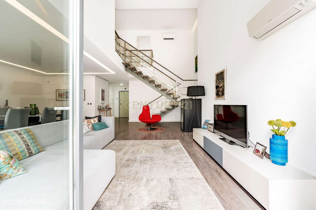 Moradia contemporânea na Aroeira | Luz natural, conforto e eficiência-13