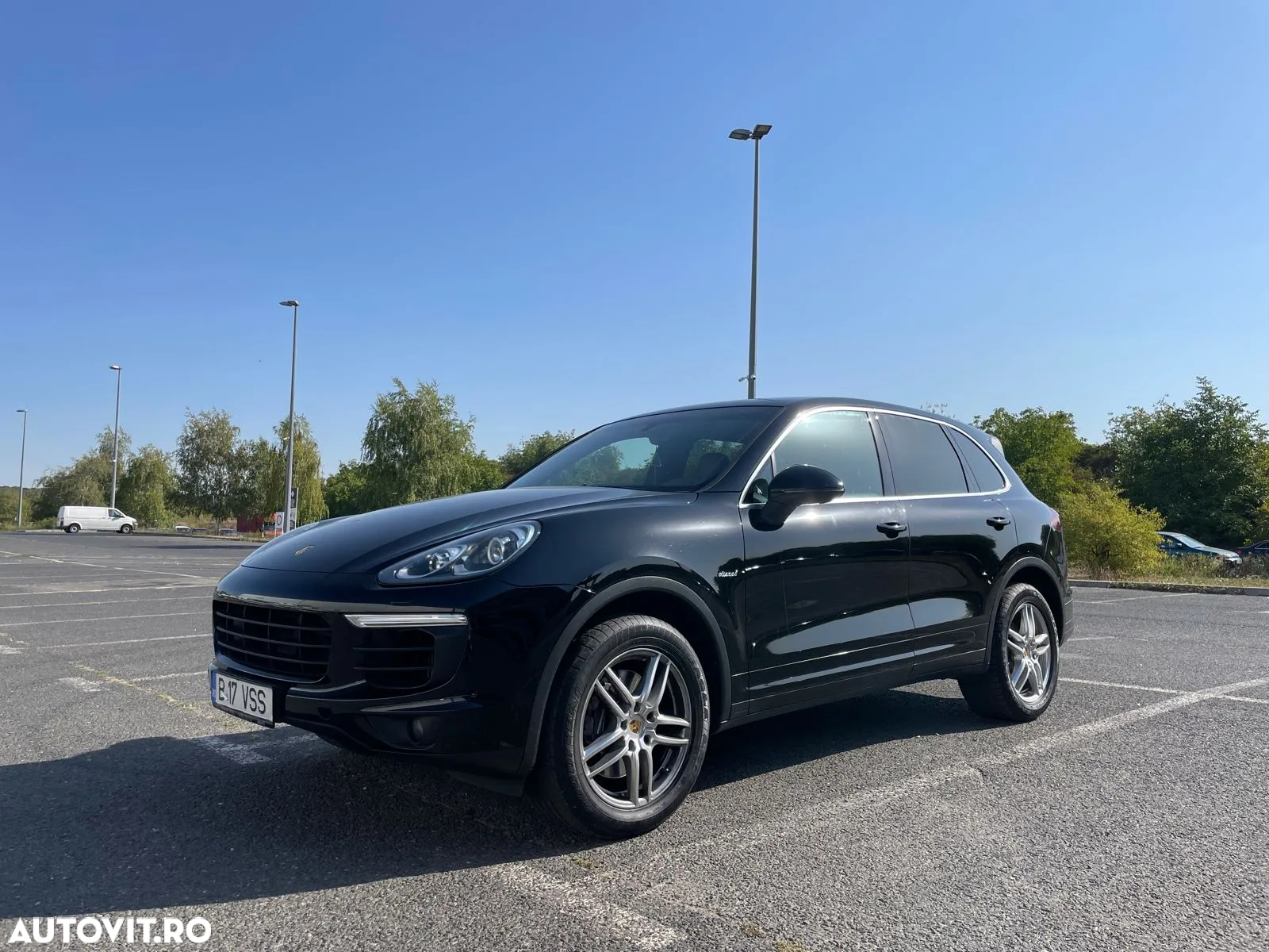 Porsche Cayenne 3.0 L V6 - 6