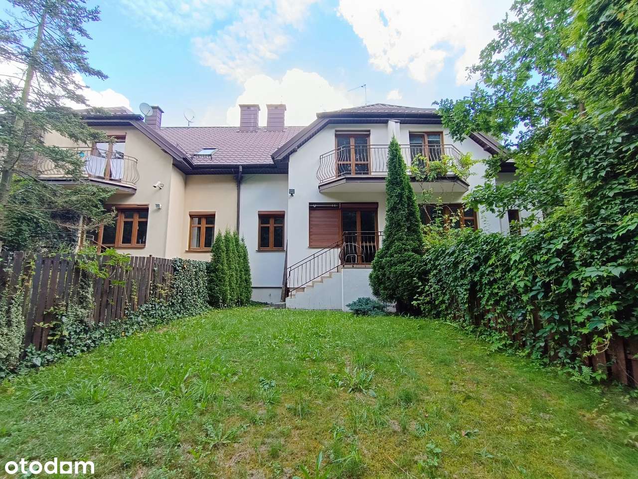 Środkowy segment w pięknej zielonej okolicy, Baranówek-8