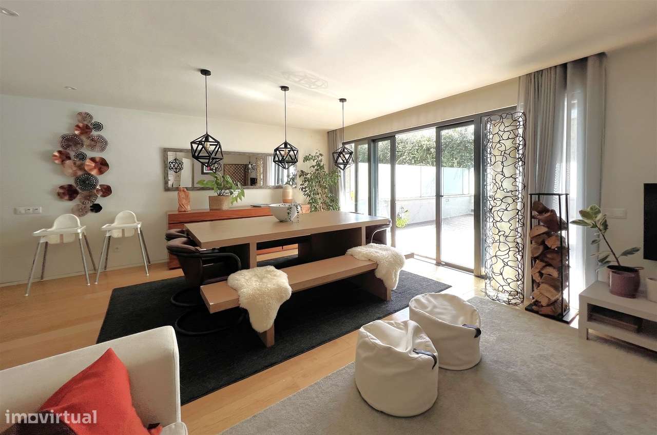 Moradia junto ao Parque da Cidade e Vilarinha com jardim e garagem - Grande imagem: 5/43