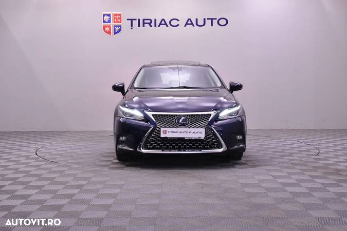 Lexus CT - 8