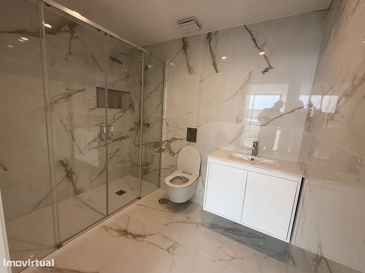 T2+1 Último andar piso único-18