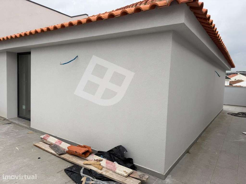 Apartamento T2+1 Dúplex c/ terraço - Pronto Habitar | Esgueira-34