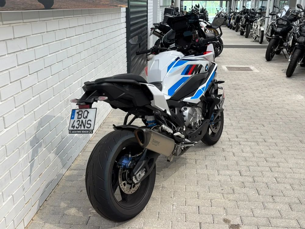 BMW M 1000 XR