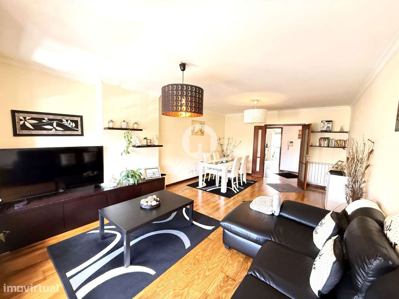 Apartamento T2 com garagem fachada a 350m da praia de Labruge, Vila... - Grande imagem: 5/27