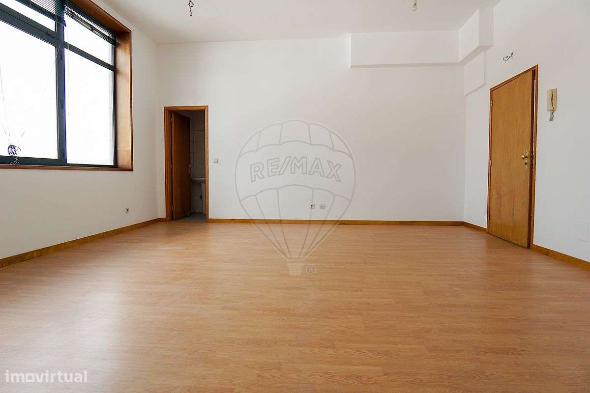 Escritório  para arrendamento - Grande imagem: 2/11