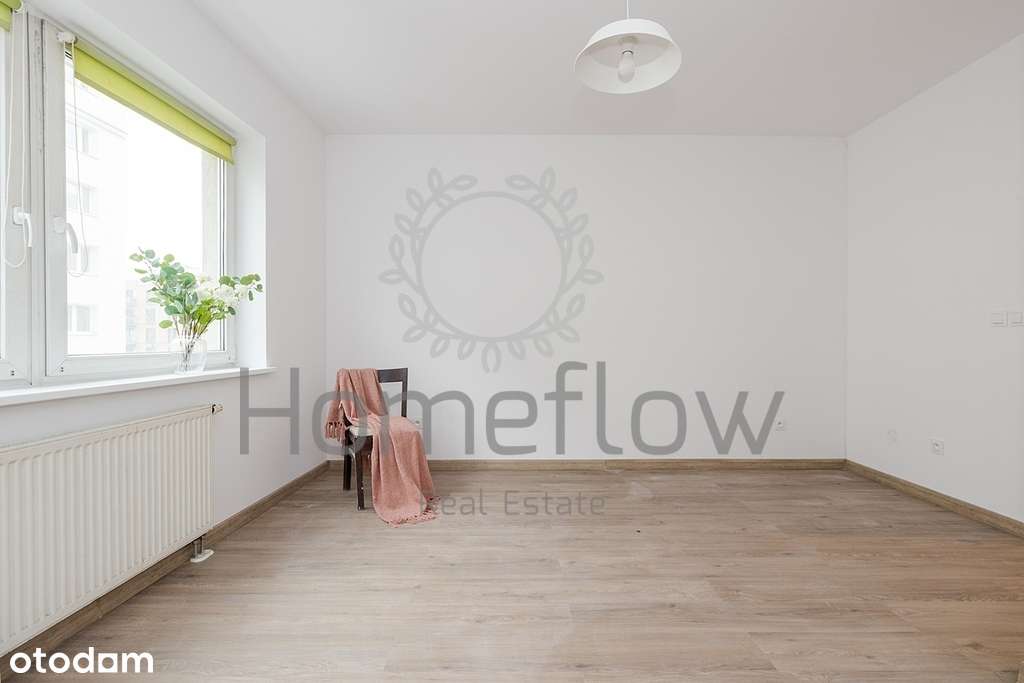 Kawalerka blisko Metra-2