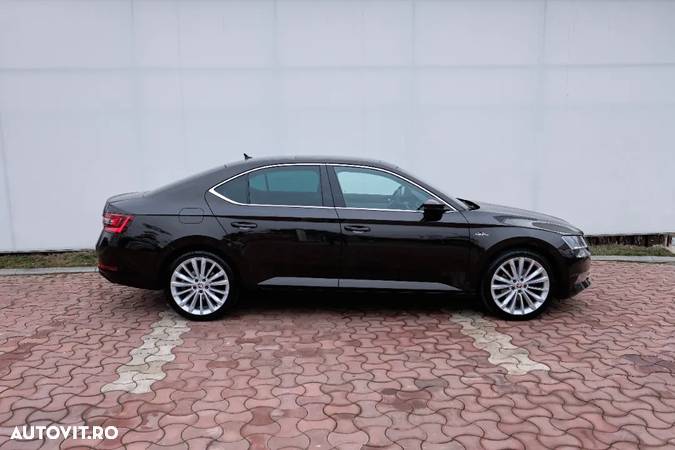 Skoda Superb 2.0 TDI DSG Laurin & Klement - 7