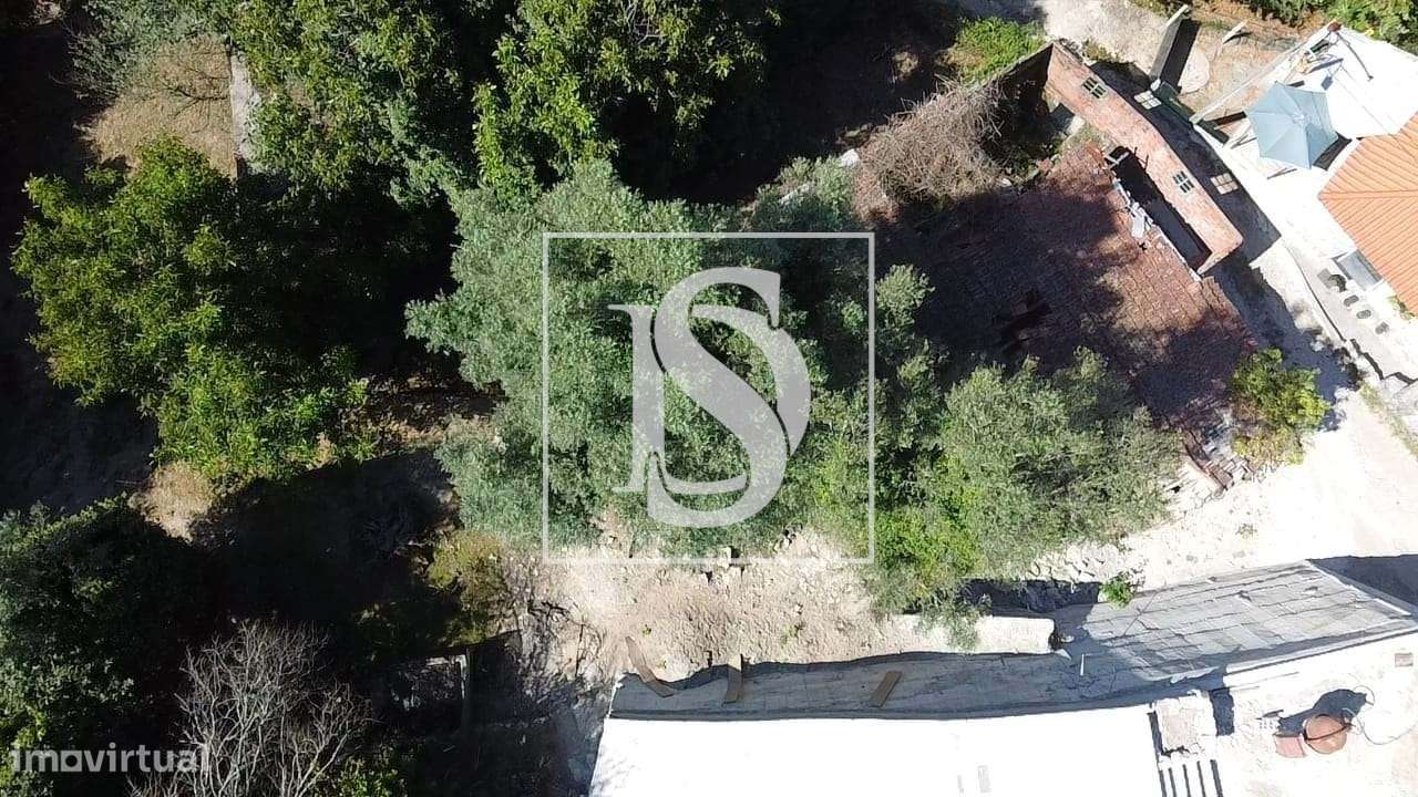 Moradia Em Pedra Para Restauro-23
