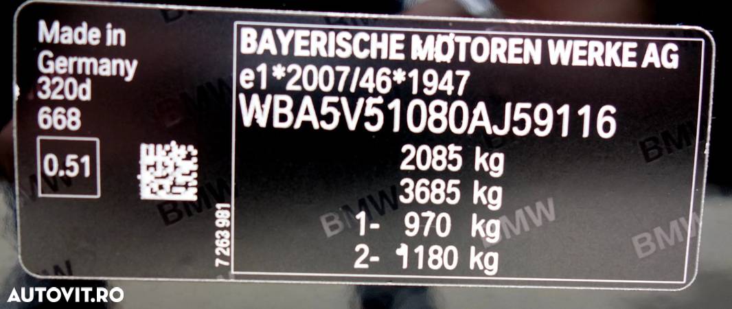 BMW Seria 3 320d Aut. Sport Line - 34