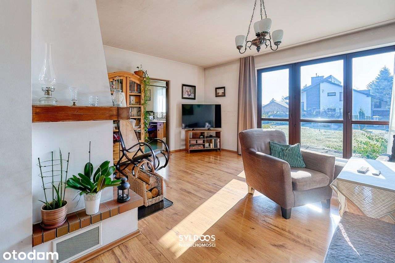 Kryspinów działka z dużym domem pod inwestycję - Pełny obrazek: 4/20