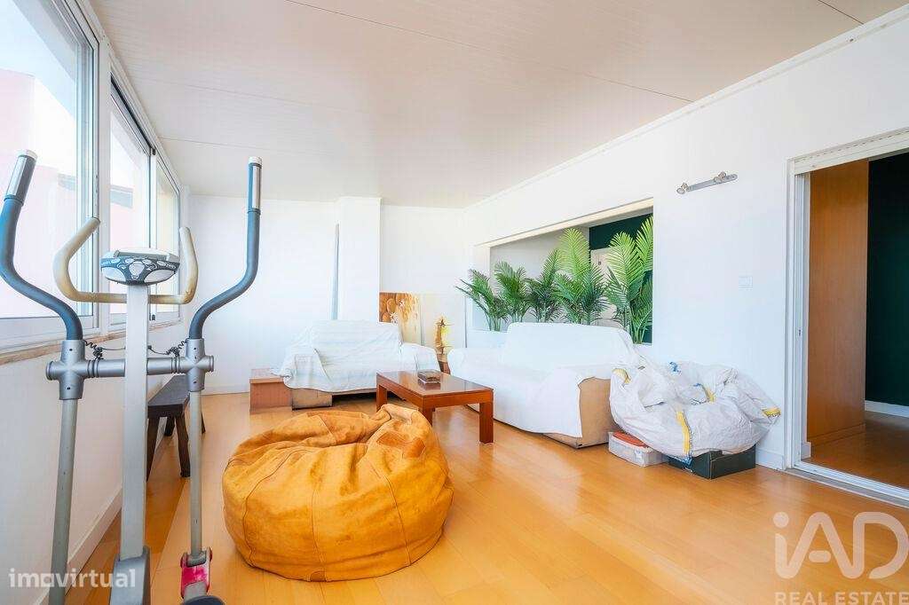 Apartamento T4 em Faro (Sé e São Pedro) de 227,00 m2 - Grande imagem: 5/25