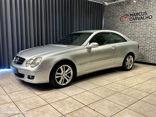 Mercedes-Benz CLK 220 CDi Avantgarde - 1