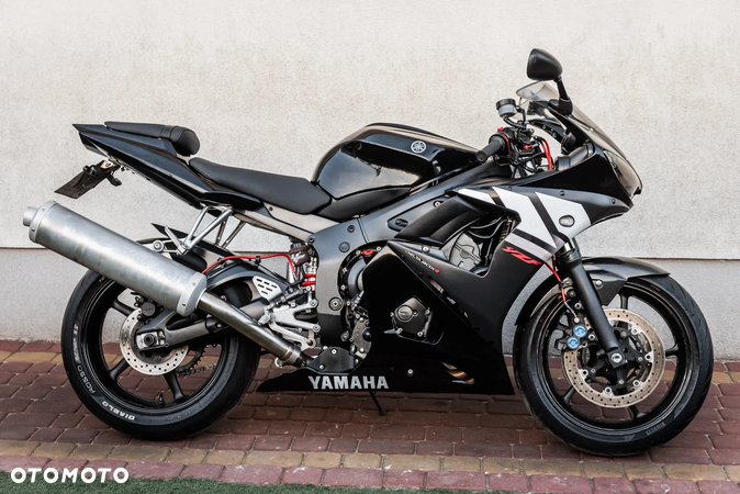 Yamaha R6 - 2