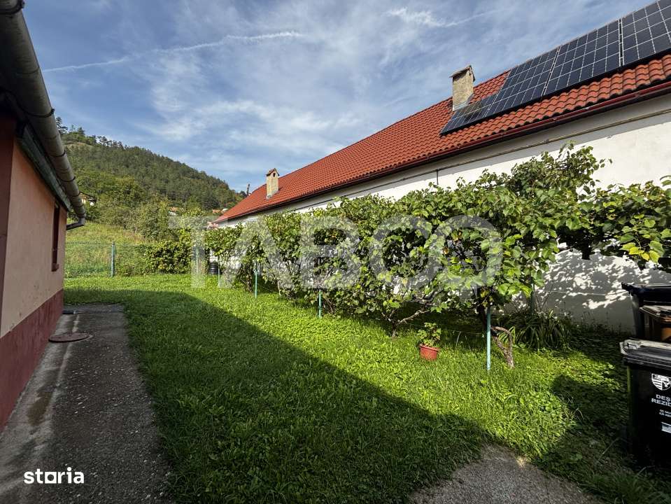 Casa saseasca de vanzare + bonus doua terenuri Seica Mare Sibiu - Imagine principală: 5/19