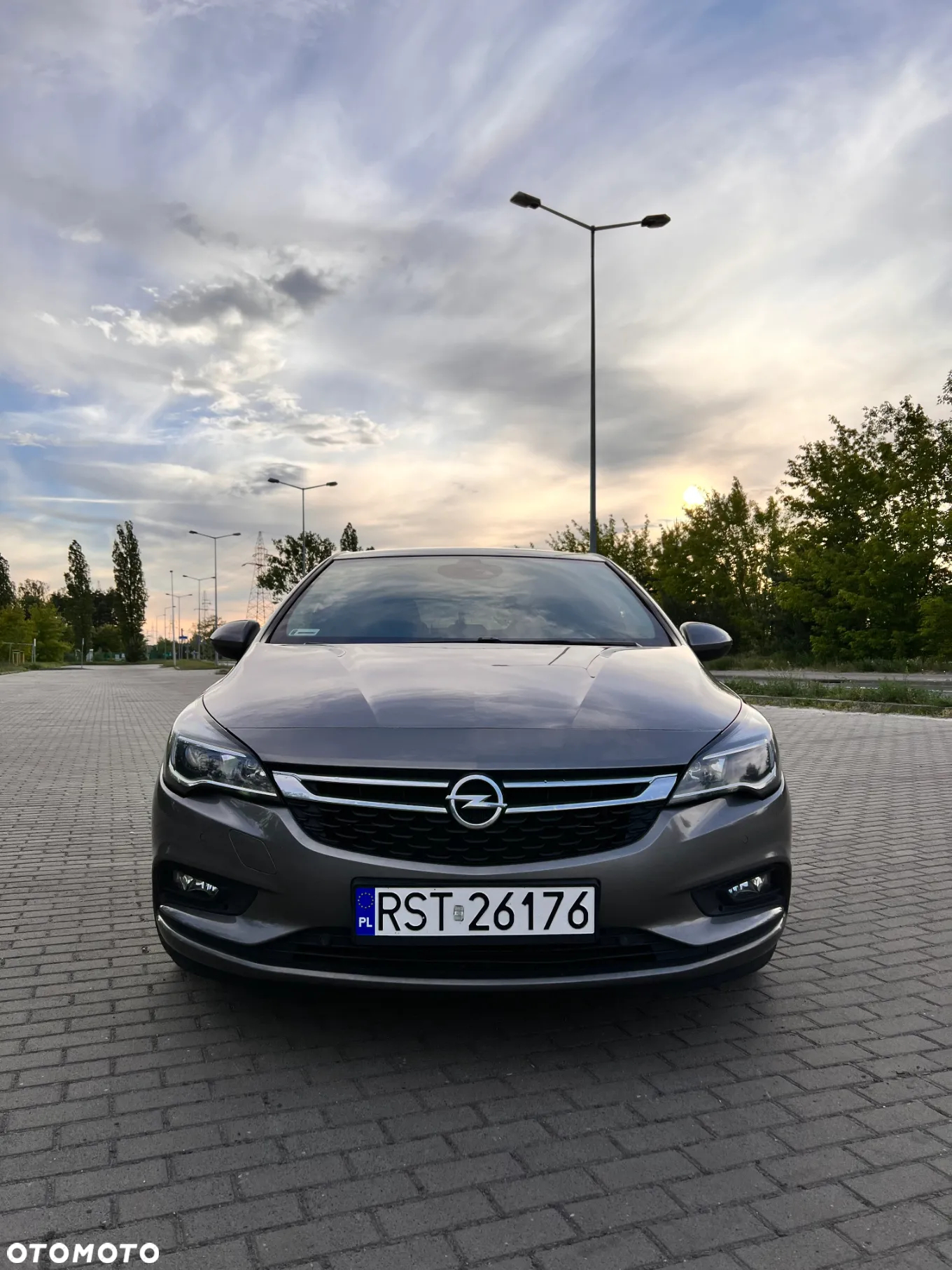 Opel Astra V 1.4 T Elite - 4