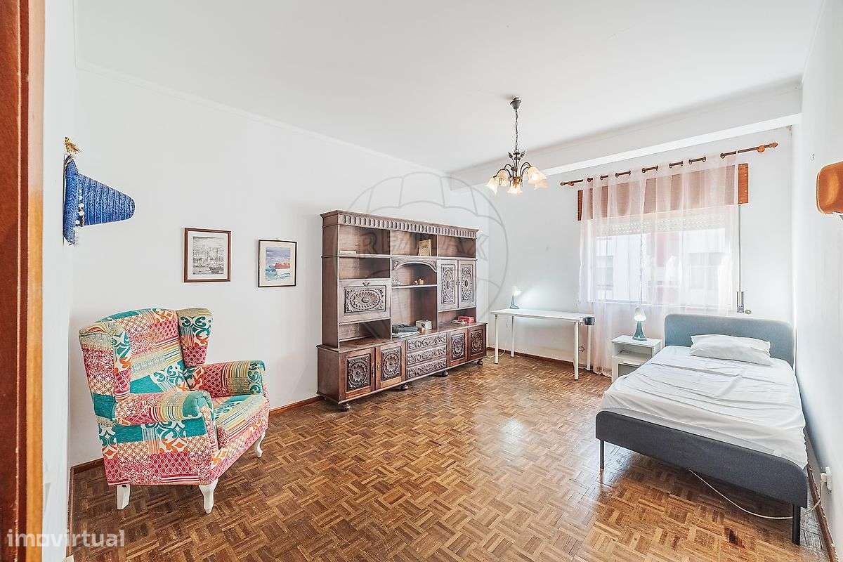 Apartamento T1 para venda-0