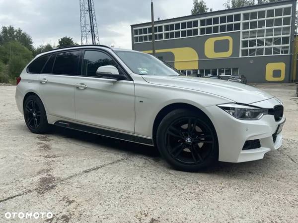 BMW Seria 3 320d M Sport - 2