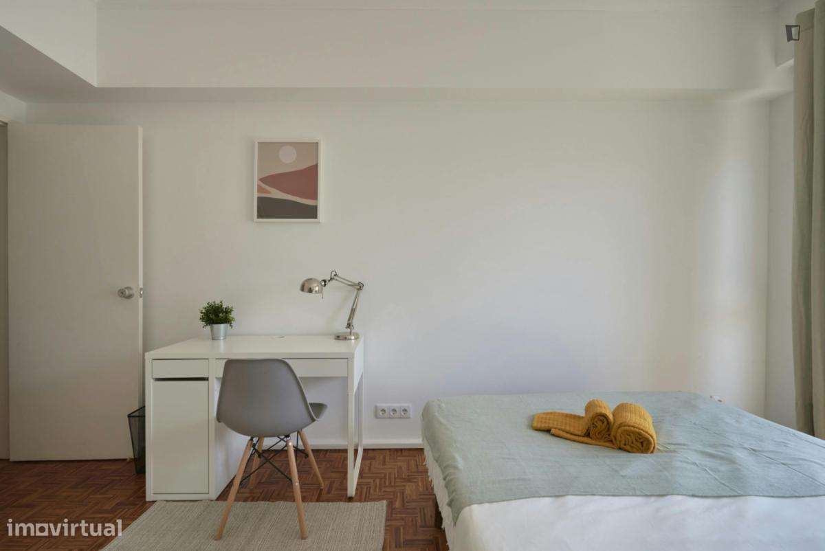 Quarto - localizado em Campolide Lisbon - Grande imagem: 5/10
