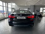 BMW Seria 7 750i xDrive - 5