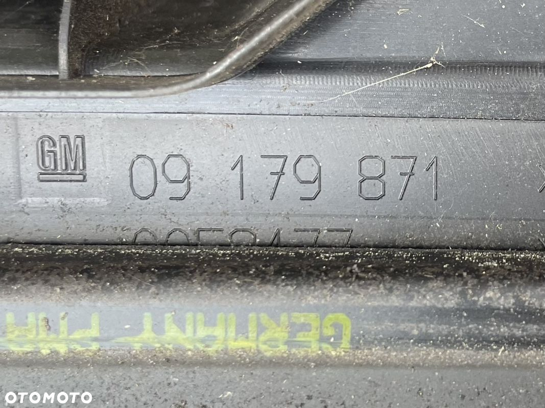 09179871 podszybie Opel Vectra c signum - 3