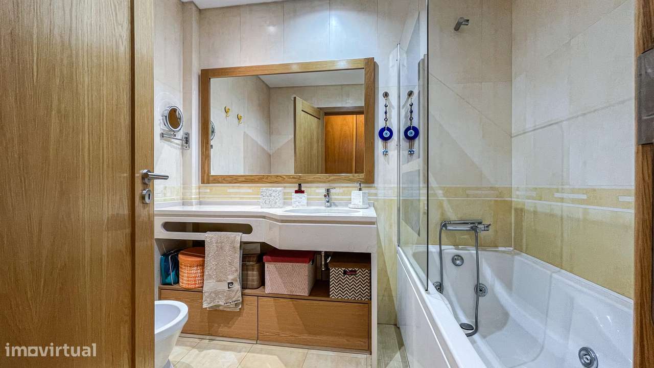 T2 no Estoril com vista mar-10