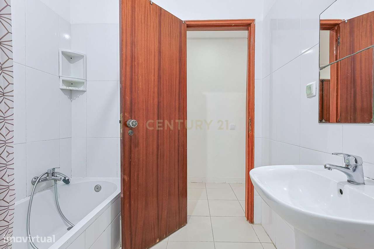 Quantos quer? Nós damos-lhe três: Localização. Remodelação.  Qualidade-12