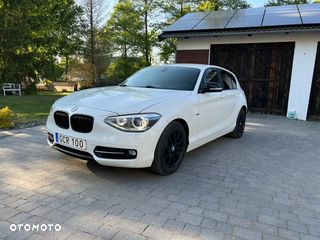 BMW Seria 1 118d Sport Line