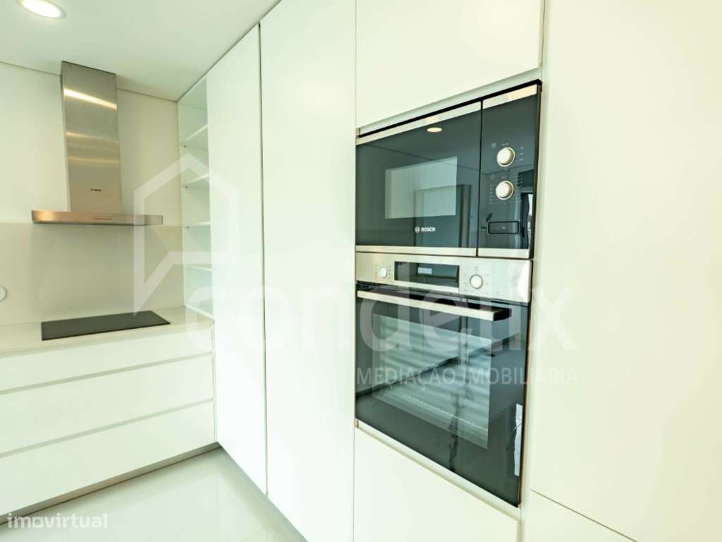 Apartamento T3 Avenida da Boavista, Porto-7