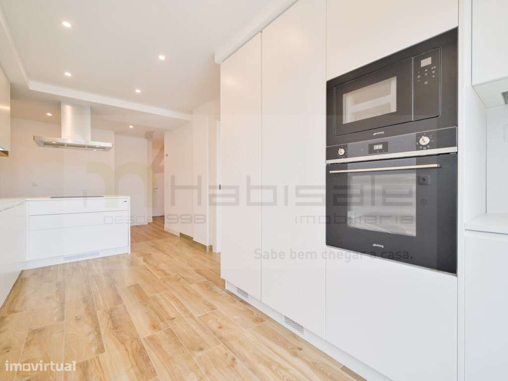 T3 a estrear em S. Domingos de Rana com acabamentos de Luxo - Grande imagem: 4/39