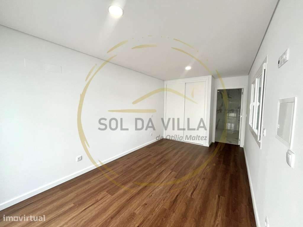 Moradia Térrea Isolada T4 - Fernão Ferro, Seixal - 640.000€-8