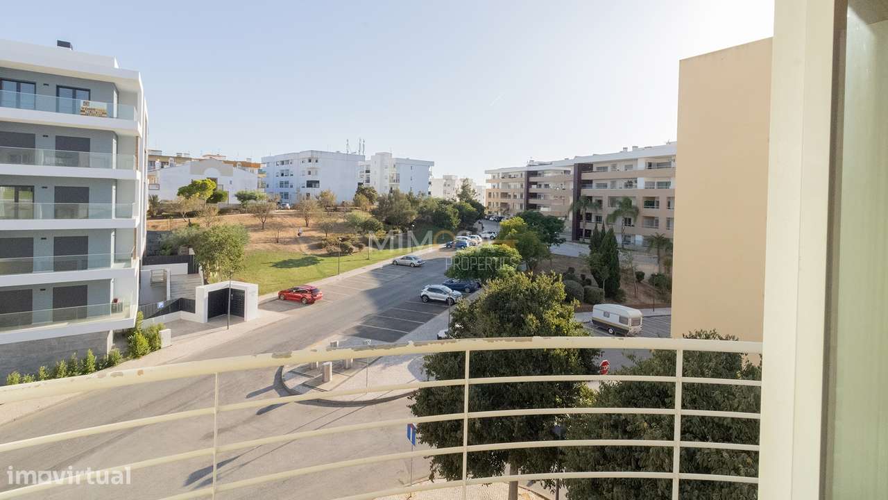 Apartamento T3 espaçoso e luminoso no centro de Lagos - Grande imagem: 3/25