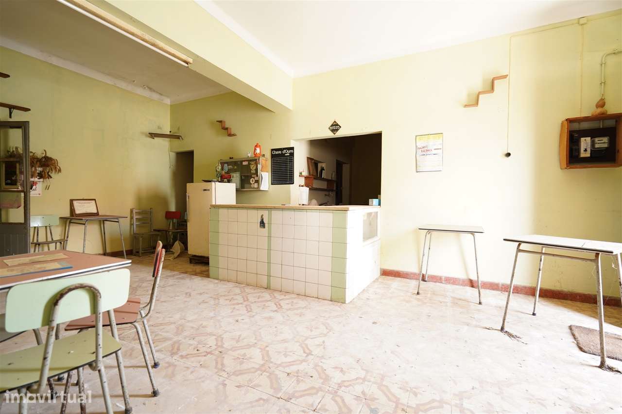 Prédio com três frações - Grande imagem: 5/20