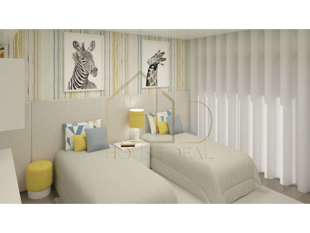 LUXUOSA Moradia T4 com Piscina. Fernão Ferro-16