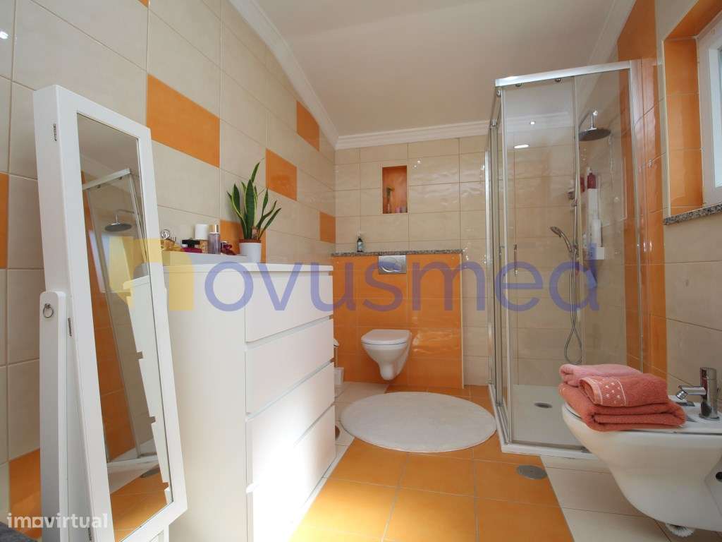 Moradia T4 com piscina, térrea perto da praia e do Golf dos Salgados-26