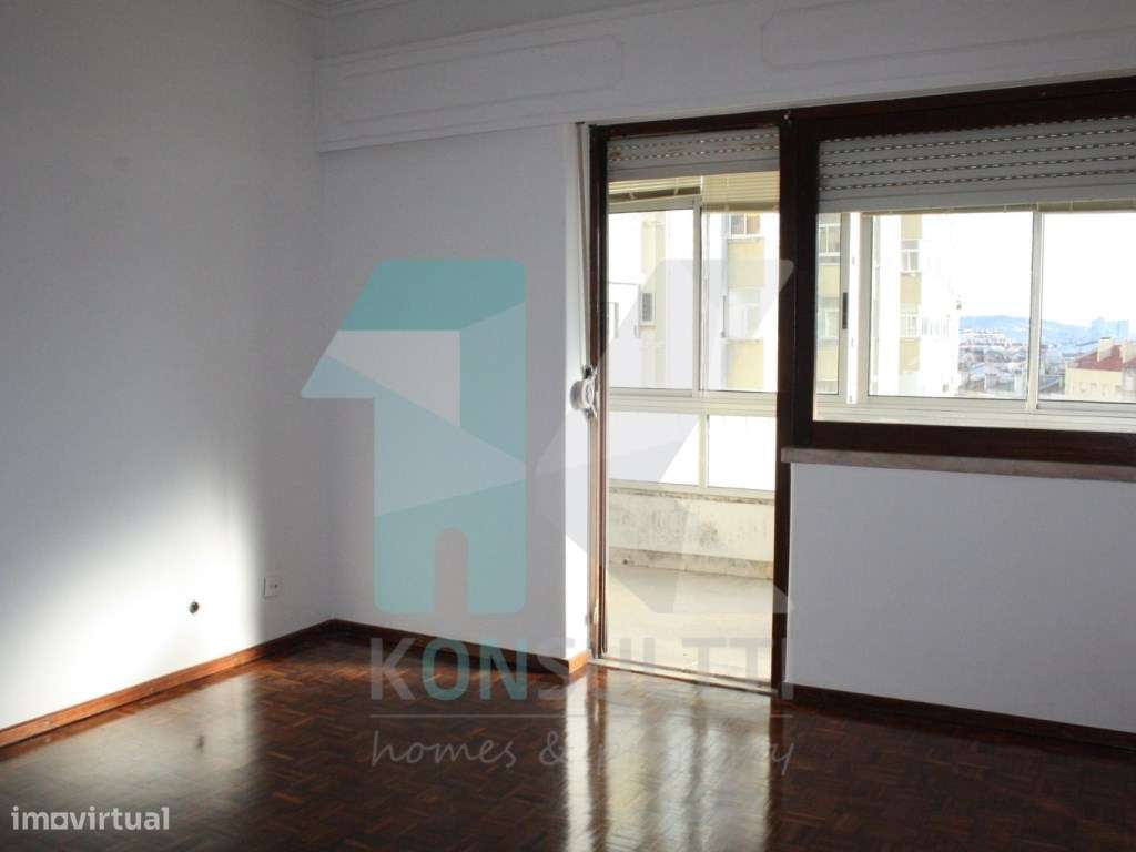 T2 centro de Algés - Arrendamento - Grande imagem: 5/13