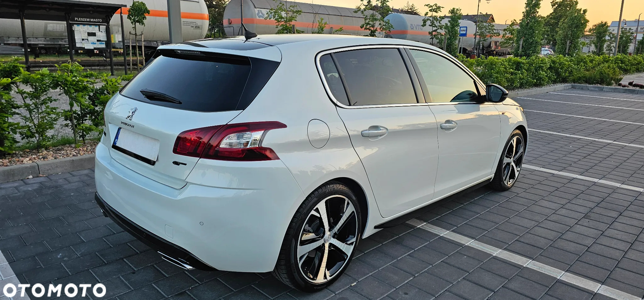 Peugeot 308 BlueHDi 180 EAT6 GT - 37