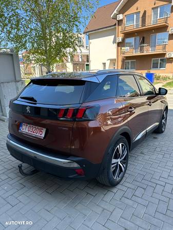 Peugeot 3008 Plug-In Hybrid 225 e-EAT8 Allure Pack - 33