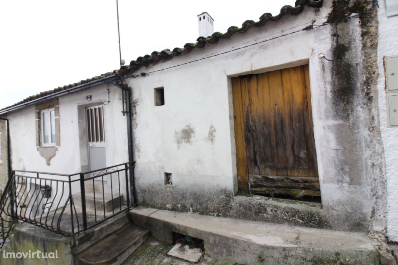 2-Moradias Orjais Covilhã Castelo Branco