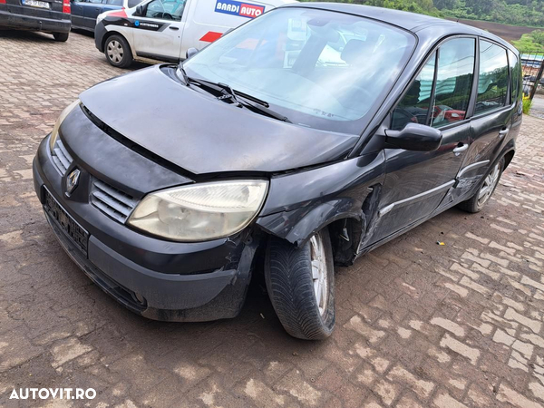 Piese/Dezmembrez Renault Scenic II 1.9dci an 2007 - 3