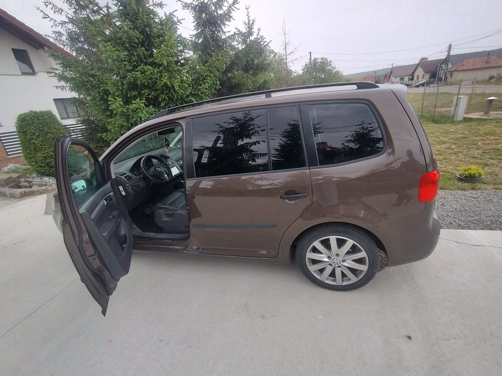Volkswagen Touran I [2003 - 2015] 2.0 TDI DSG Highline 2014