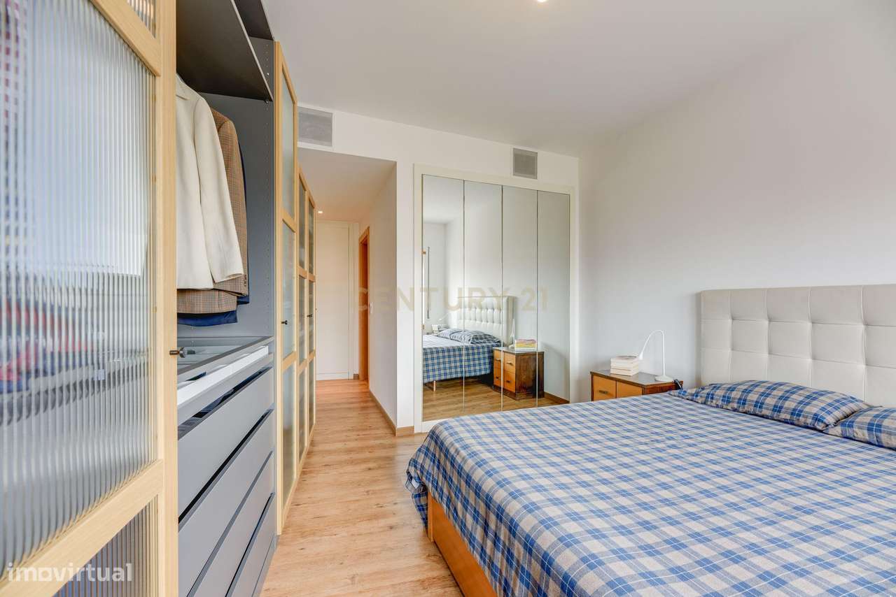 T3 Expo - Remodelado, 2 lugares de estacionamento e arrecadação-21