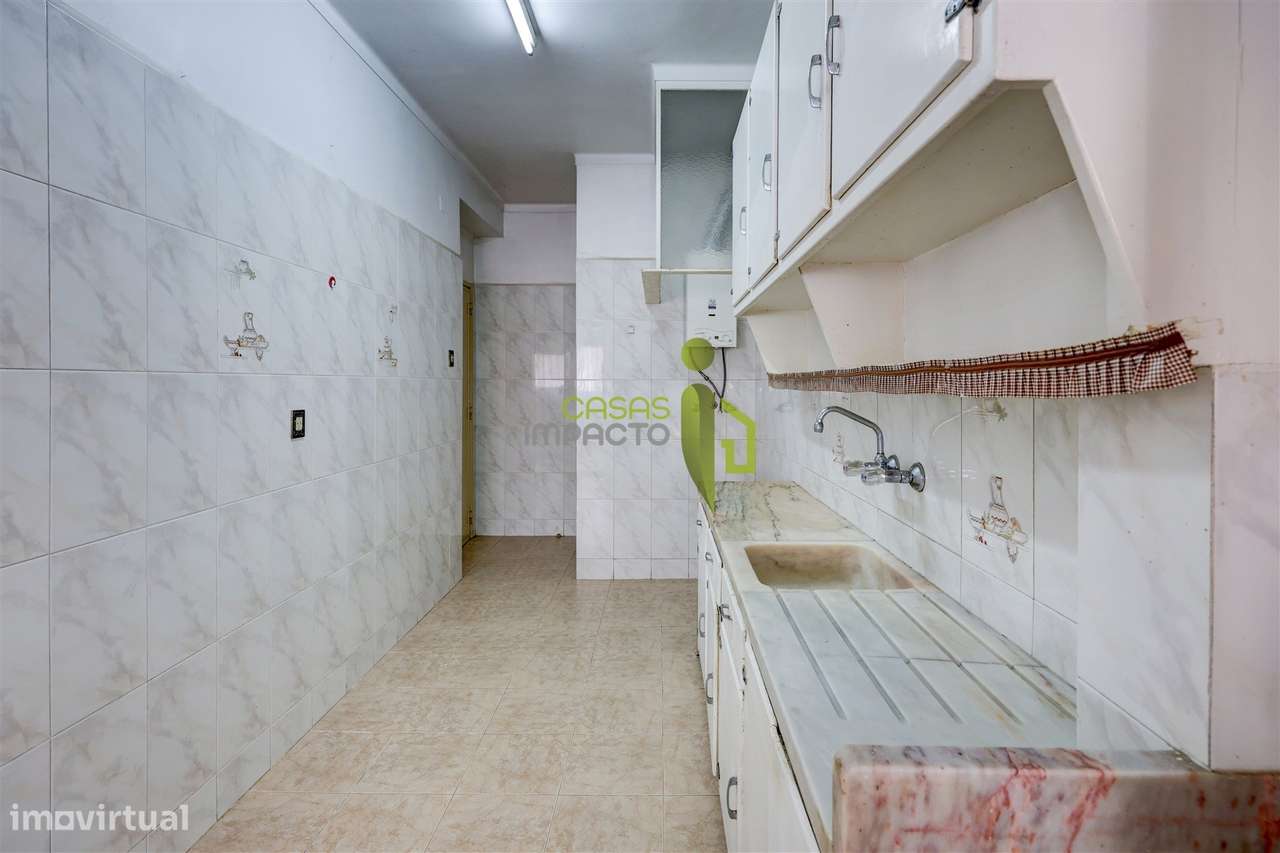Apartamento T3 com terraço em Agualva-Cacém-29