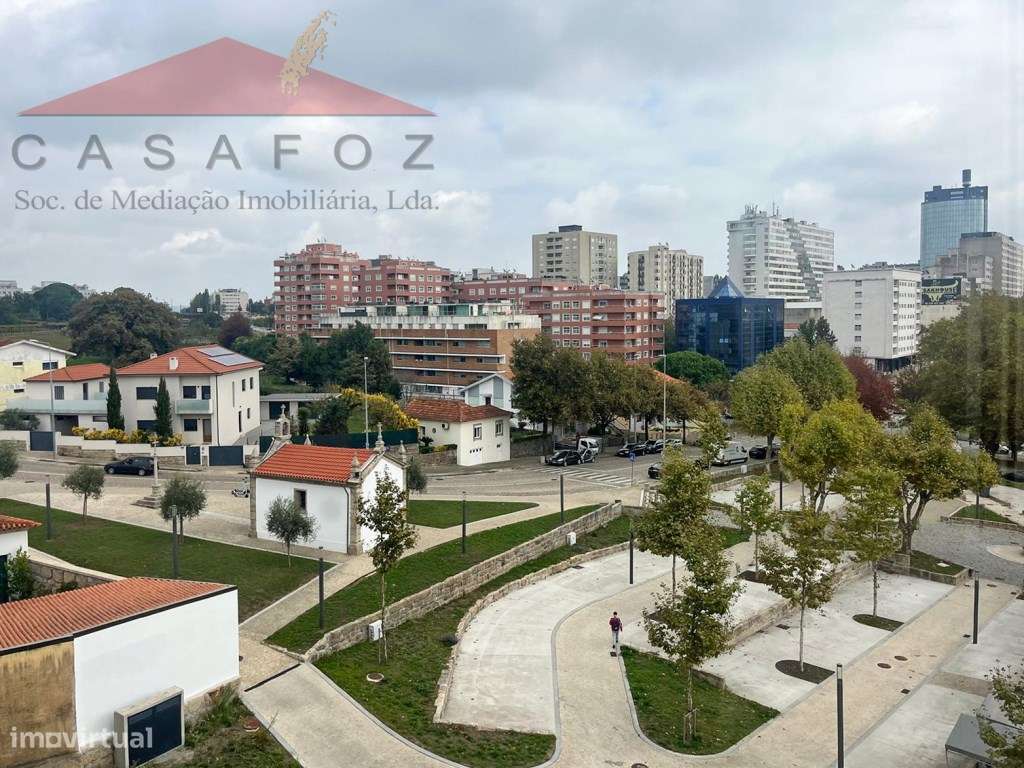 Fantástico Apartamento T3 no centro da Maia-29